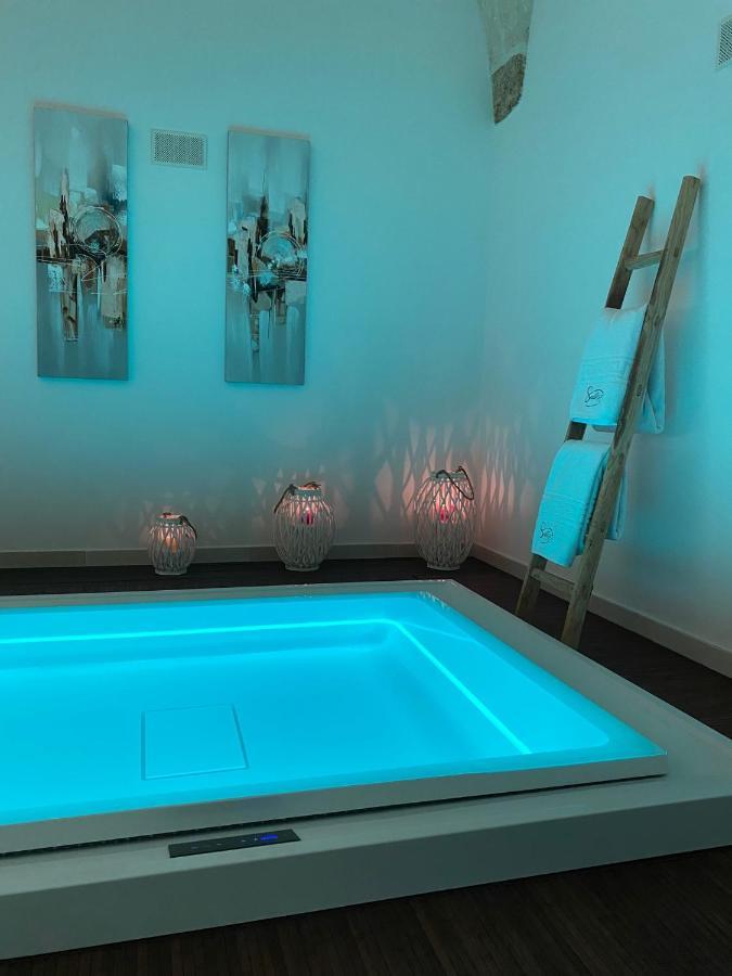 Suite87 Mesagne Bagian luar foto