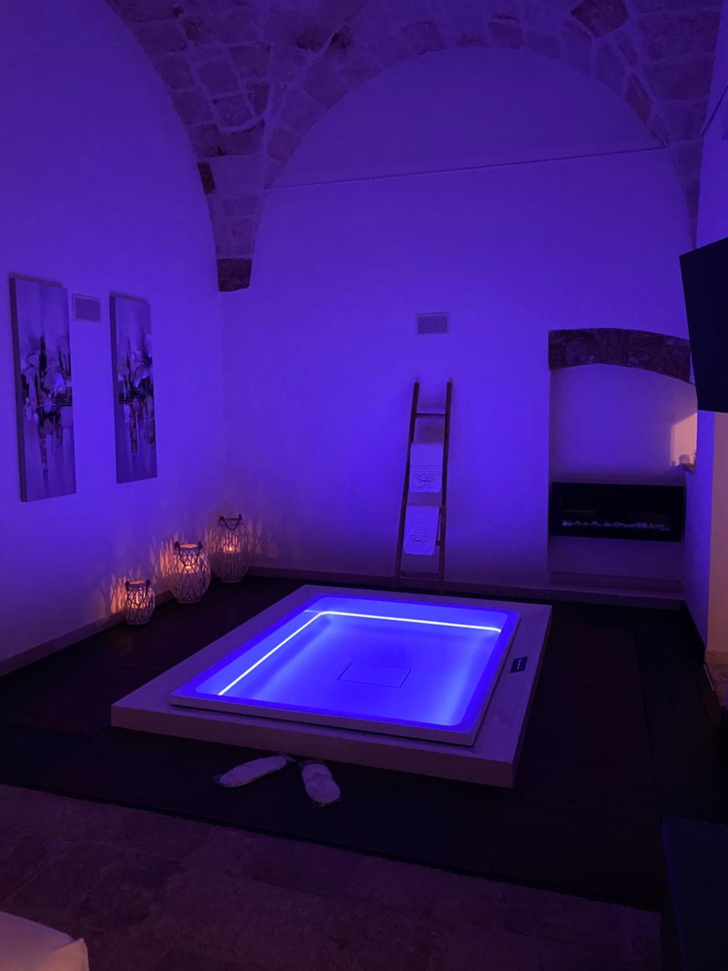 Suite87 Mesagne Bagian luar foto